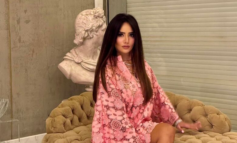 زينة تنعى شقيقها بكلمات مؤثرة