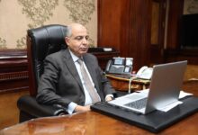 اجتماع متابعة مشروعات الطاقة المتجددة بين محافظ المنيا وشركة «سكاتك» النرويجية"