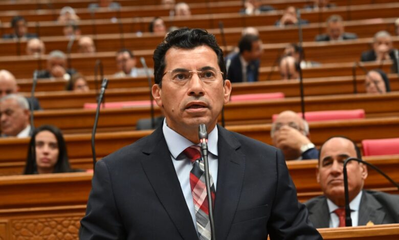 وزير الرياضة يشكر مجلس على موافقته على تعديلات قانون المهن الرياضية