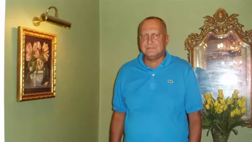 وفاة أشرف وجيه أباظة نجل ليلى مراد