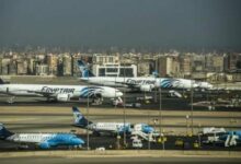 وزير الطيران: توقف 85 رحلة إلى الخليج يكبدنا خسائر بملايين الدولارات