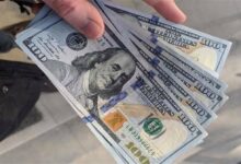 سعر الدولار مقابل الجنيه المصري يعاود الارتفاع لـ50 جنيهاً اليوم الأربعاء