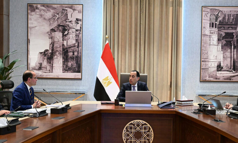 مدبولي: الحكومة تضع سيناريوهات مرنة لضمان استدامة الإمدادات البترولية