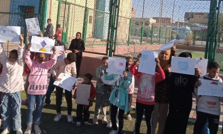 قصور الثقافة تشارك في "قافلة السعادة" بقنا