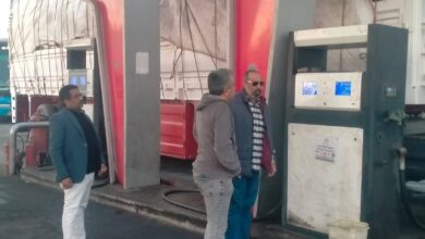 جولات رقابية على محطات الوقود وموقف الأقاليم بسفاجا لمتابعة تطبيق التعريفة الجديدة