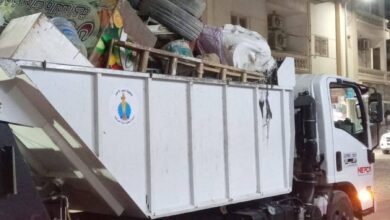 رئيس حي جنوب الغردقة يشدد على إزالة الإشغالات ومخلفات النباشين بشارع المدارس رئيس حي جنوب الغردقة يشدد على إزالة الإشغالات ومخلفات النباشين بشارع المدارس