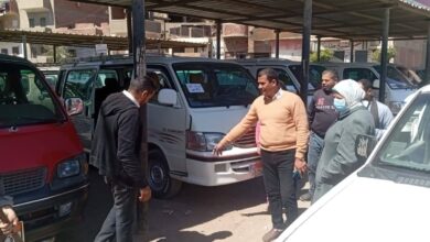 محافظ المنيا يشدد على الالتزام بالأسعار وتعريفة الركوب خلال عيد الفطر المبارك