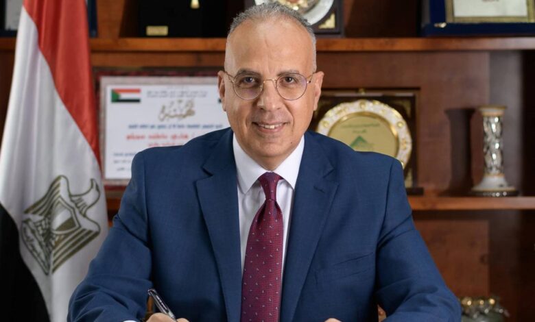 سويلم يتابع الموقف المائي وحالة الري خلال فترة إجازة عيد الفطر المبارك