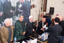 بالصور.. أيمن حافظ عفره يكرّم حفظة القرآن الكريم بقرية الرجدية في الغربية.     