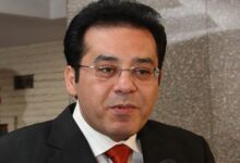 فضيحة سياسية مدوية.. الهارب أيمن نور في قلب عاصفة غضب بعد لقاءات مشبوهة بفرنسا ودعوات للتطبيع