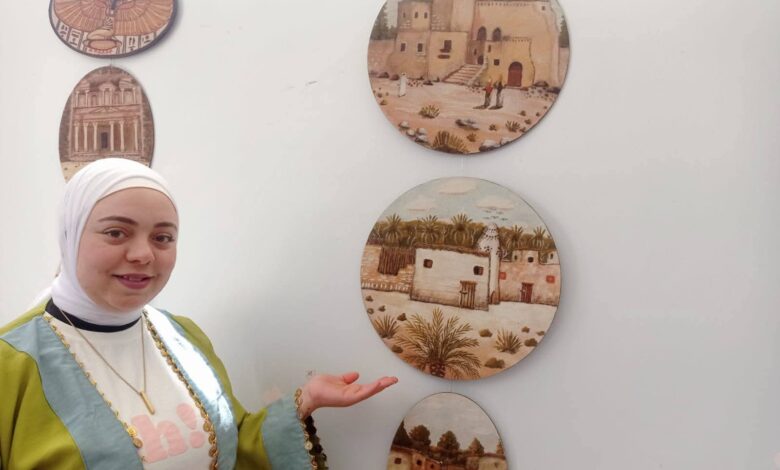 قصور الثقافة تقيم معرض "تجربة شخصية" بالوادي الجديد