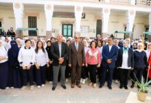 محافظ المنيا يشارك في احتفالية مئوية مدرسة الثانوية بنات ويكرّم المتفوقات