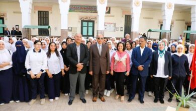 محافظ المنيا يشارك في احتفالية مئوية مدرسة الثانوية بنات ويكرّم المتفوقات