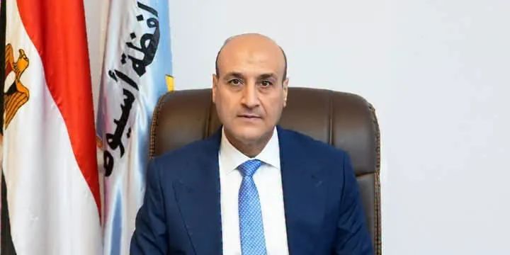 محافظ أسيوط يهنئ المواطنين بالعيد القومي الـ227 للمحافظة