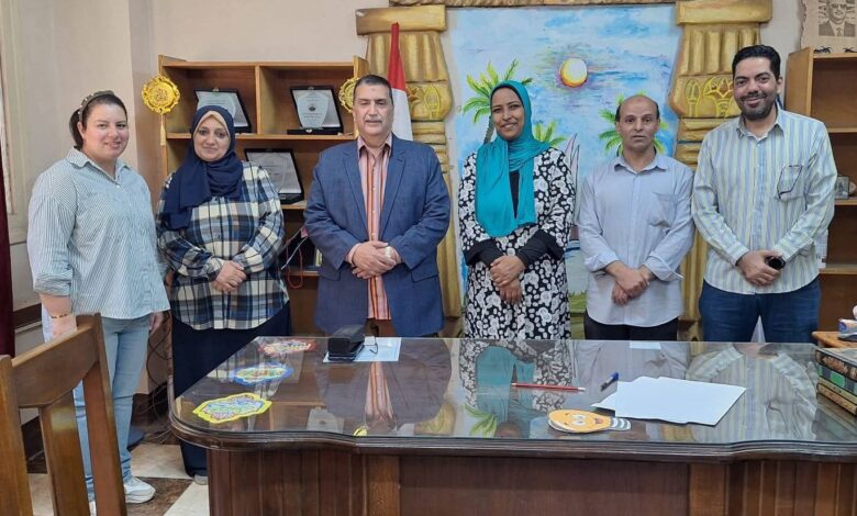 نهاية مشوار حافل وبداية حياة جديدة.. توديع مؤثر لمدير تعليم الزاوية