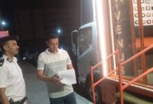 حملة مسائية مكثفة بشمال الغردقة لإعادة الانضباط ورفع الإشغالات