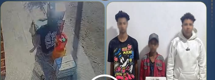 ضبط 3 عمال لسرقتهم بضائع من أمام محل في سوهاج