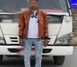 ضبط سائق ألقى مخلفات بطريق عام بالقاهرة والتحفظ على سيارته