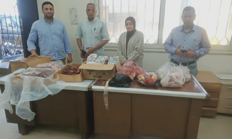 محافظ أسيوط: ضبط 1044 كيس شيبسي منتهي الصلاحية