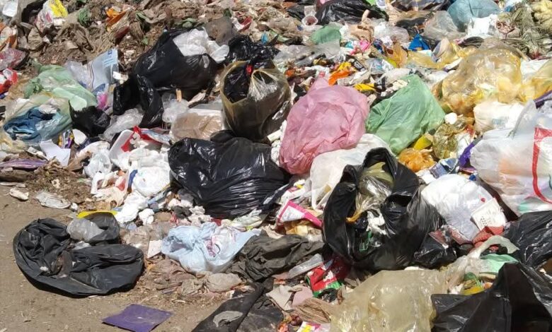 ثلاثية الإهمال تضرب حي غرب المنيا