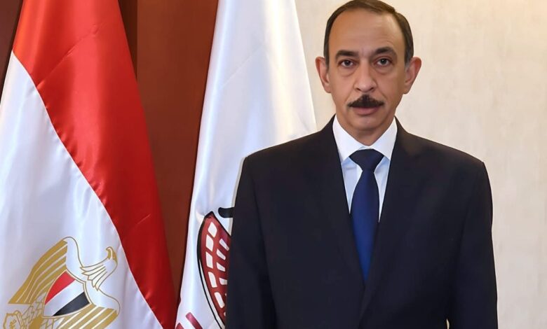 أهالي «الأخيضر» يستغيثون بمحافظ سوهاج: الطريق تحول إلى خطر يومي يهدد حياة المواطنين