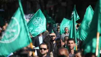 حرب النفوذ والأموال تضرب تنظيم الإخوان الإرهابي بالخارج.. منافسة على الكيانات الاقتصادية وتجاهل أزمات العناصر