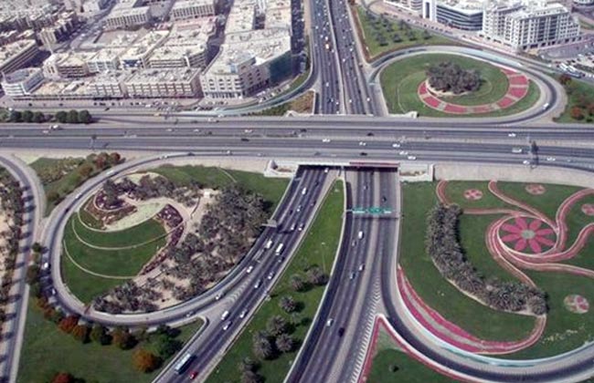 سوهاج على طريق التنمية.. 50 مشروعًا للرصف
