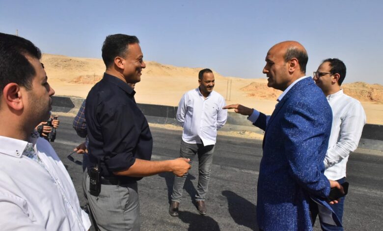 محافظ أسيوط: بدء إجراءات إنشاء مأوى للكلاب الضالة بطريق المطار.
