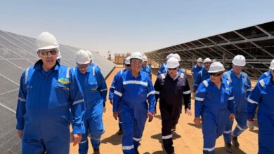 صلاح عبد الكريم من الصحراء الغربية: تسريع الحفر والتنمية لزيادة إنتاج البترول ودعم الاحتياطيات