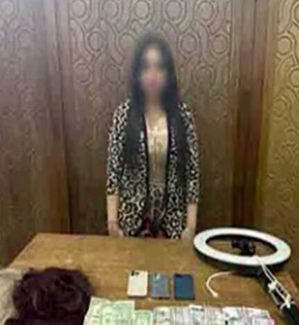 ضبط صانعة محتوى بالإسكندرية لنشرها فيديوهات خادشة للحياء