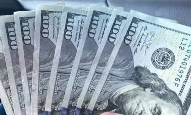 ضبط قضايا اتجار غير مشروع بالنقد الأجنبي بقيمة تتجاوز 3 ملايين جنيه خلال 24 ساعة