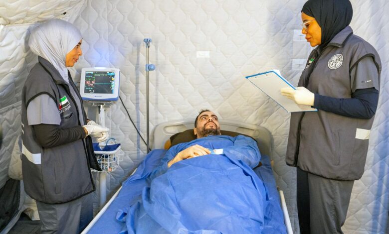 بدعم وكالة الإمارات للمساعدات جراحة معقدة بالمستشفى العائم بالعريش تعيد الأمل لمريض فلسطيني قادم من غزة