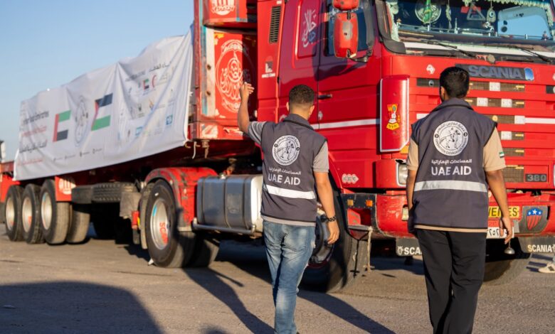 قوافل إماراتية جديدة تصل غزة ضمن “الفارس الشهم 3” محمّلة بـ544 طناً من المساعدات الإنسانية