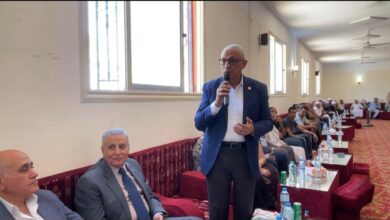 محافظ شمال سيناء يلتقي أهالي قاطية عقب افتتاح مكتبة مصر العامة