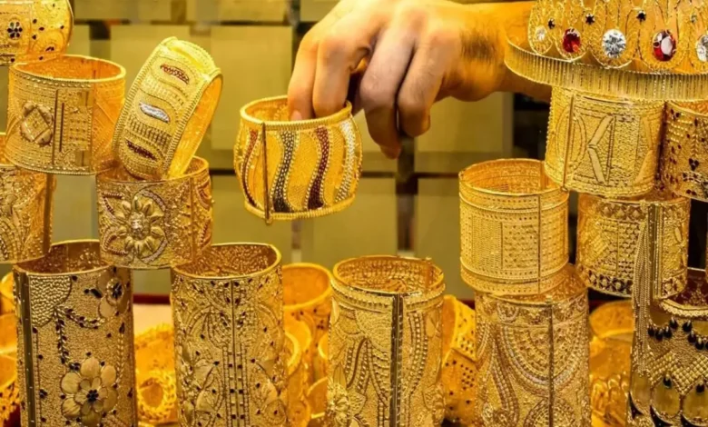 أسعار الذهب تواصل الصعود في مصر.. عيار 21 يرتفع إلى 5900 جنيه وسط ترقب للأسواق العالمية