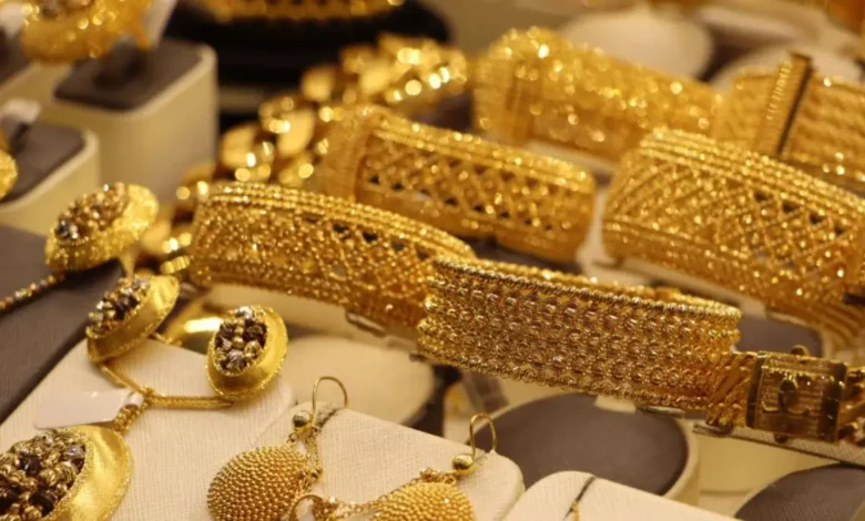 هبوط مفاجئ في أسعار الذهب عالميًا.. ماذا ينتظر المعدن الأصفر بعد قرار الفيدرالي الأمريكي؟