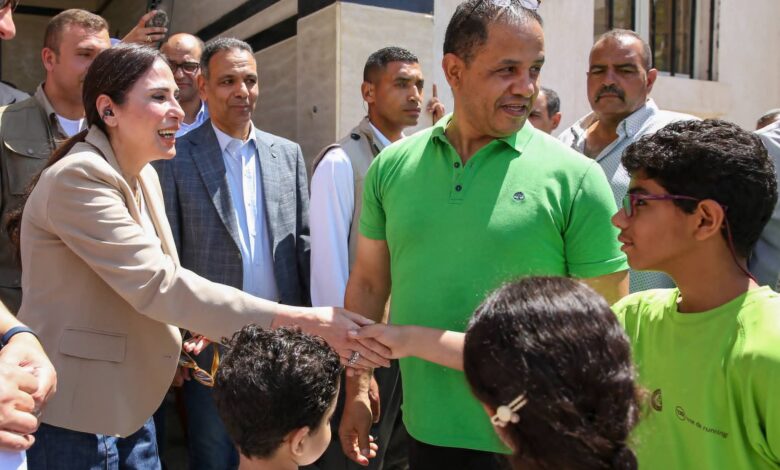 جولة تفقدية لوزيرة الإسكان في مشروع سكن موظفي العاصمة الإدارية بمدينة بدر