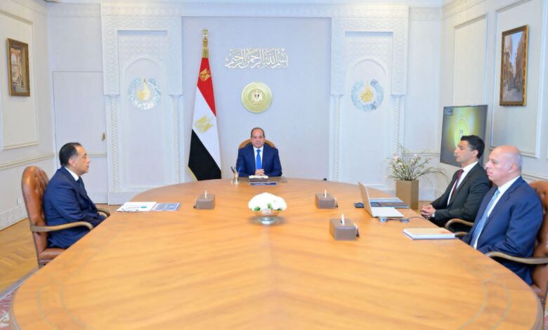 الرئيس السيسي يستعرض الاستراتيجية الوطنية للصناعة 2026-2030 ويوجّه بتوطين صناعة السيارات والصلب
