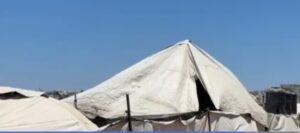 انقطاع الإنترنت في غزة.. عزلة رقمية تزيد معاناة النازحين وتعطل الخدمات الأساسية