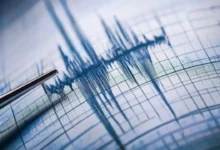 بعد الهزة الأرضية.. ماذا كشفت وزارة الصحة عن عدد المصابين وحالة الطوارئ في مصر؟