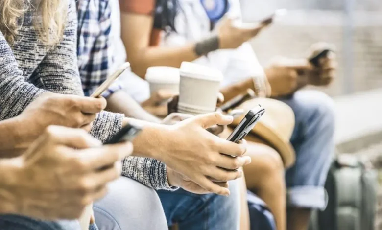 التجارة الرقمية تحت قبة البرلمان.. هل تقترب الحكومة من تقنين بيع المنتجات على الإنترنت؟