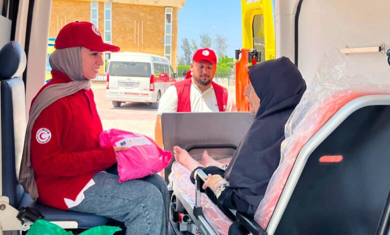 معبر رفح يستقبل 71 فلسطينيًا من المرضى والجرحى ومرافقيهم للعلاج في مصر