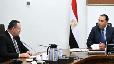 رئيس الوزراء يتابع ملف تطوير خدمات الطلاب الوافدين..اعرف التفاصيل