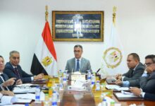 وزير التموين يضع خطة عاجلة لتوفير السلع وضبط الأسواق بتوجيهات رئاسية