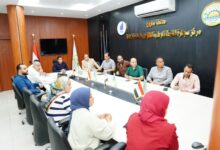 نائب محافظ مطروح يبحث تطوير البوابة الإلكترونية ضمن منظومة الحكومة الرقمية