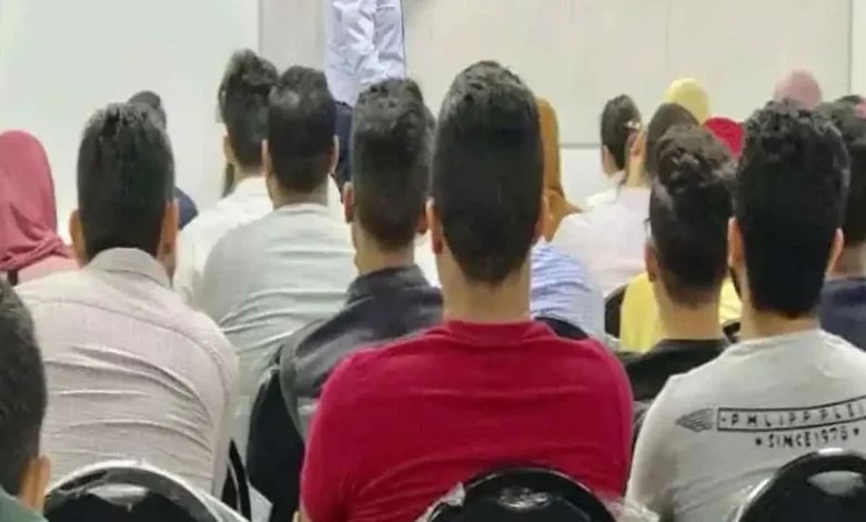 قبل انطلاق الدراسة.. تحرك برلماني يكشف أزمة "السناتر" وارتفاع أسعار الدروس الخصوصية