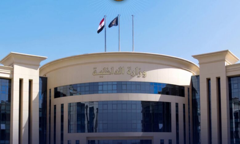 ضبط قضايا اتجار غير مشروع بالنقد الأجنبي بقيمة 3 ملايين جنيه خلال 24 ساعة